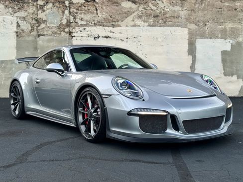 Used 2015 Porsche 911 GT3 image 4