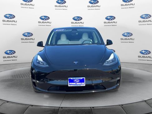Used 2023 Tesla Model Y Performance AWD/4WD image 8