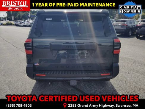 Certified 2025 Toyota 4Runner SR5 AWD/4WD image 9