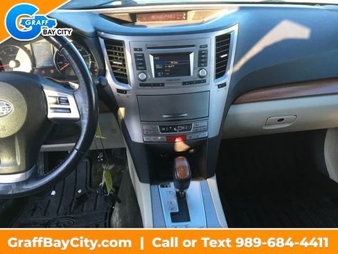 Used 2014 Subaru Outback 2.5i Limited w/ Moonroof Package image 17