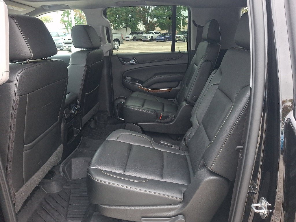 Certified 2019 Chevrolet Suburban Premier AWD/4WD image 11