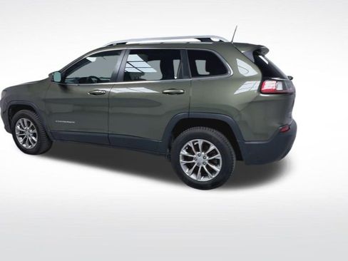 Used 2019 Jeep Cherokee Latitude Plus AWD/4WD image 8