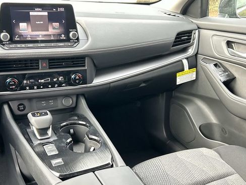 New 2026 Nissan Rogue SV FWD image 24
