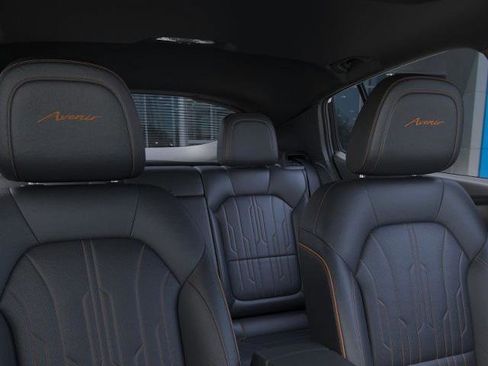 New 2026 Buick Envista Avenir image 40