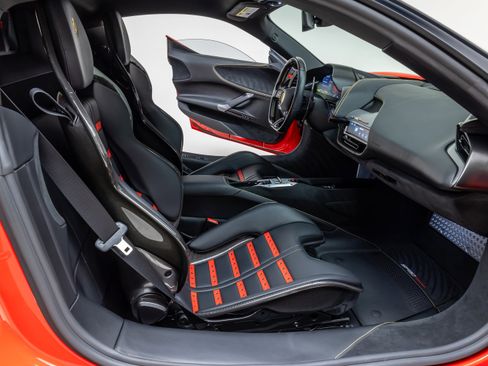 Used 2021 Ferrari SF90 Stradale image 35