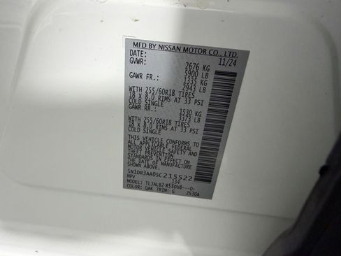 Used 2025 Nissan Pathfinder S FWD image 32