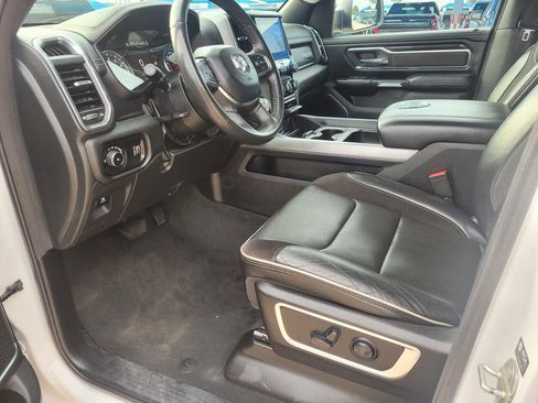 Used 2024 RAM 1500 Laramie RWD image 2
