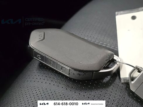 Certified 2025 Kia Telluride EX image 33