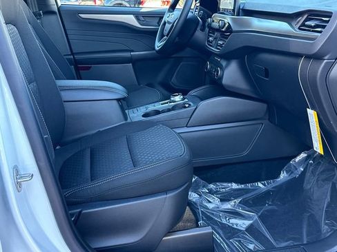 New 2026 Ford Escape Active image 13