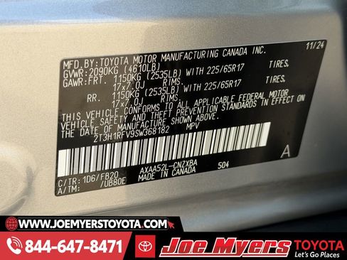 Used 2025 Toyota RAV4 LE image 30