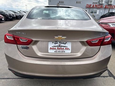 Used 2018 Chevrolet Malibu LT FWD image 6