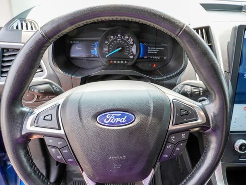 Used 2023 Ford Edge SEL AWD/4WD image 13