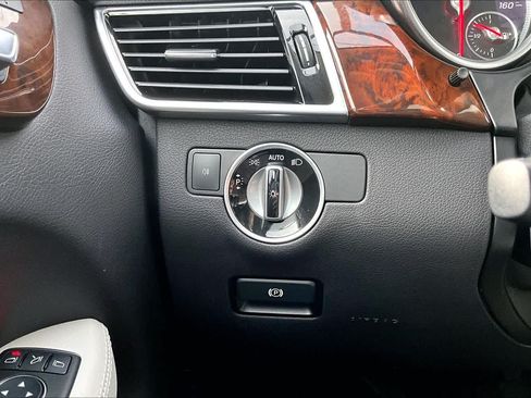 Used 2016 Mercedes-Benz GLE 350 4MATIC image 34