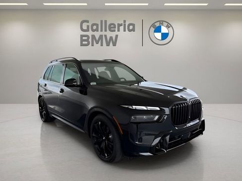 Used 2026 BMW X7 xDrive40i w/ M Sport Package image 8