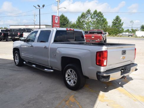 Used 2018 Chevrolet Silverado 1500 LTZ w/ LTZ Plus Package RWD image 5