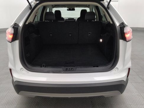 Used 2024 Ford Edge SEL image 29