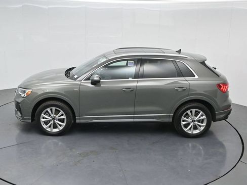 Used 2025 Audi Q3 2.0T Premium AWD/4WD image 55