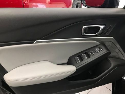 Used 2025 Acura Integra image 9