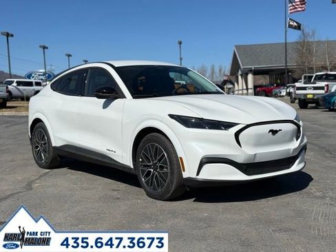 New 2026 Ford Mustang Mach-E Premium image 30