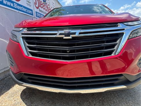 Used 2023 Chevrolet Equinox LT FWD image 10