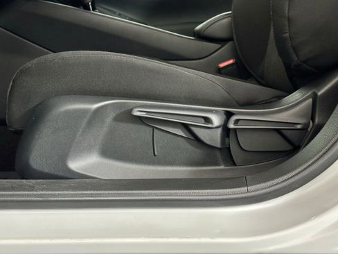 Used 2025 Honda Accord LX image 7