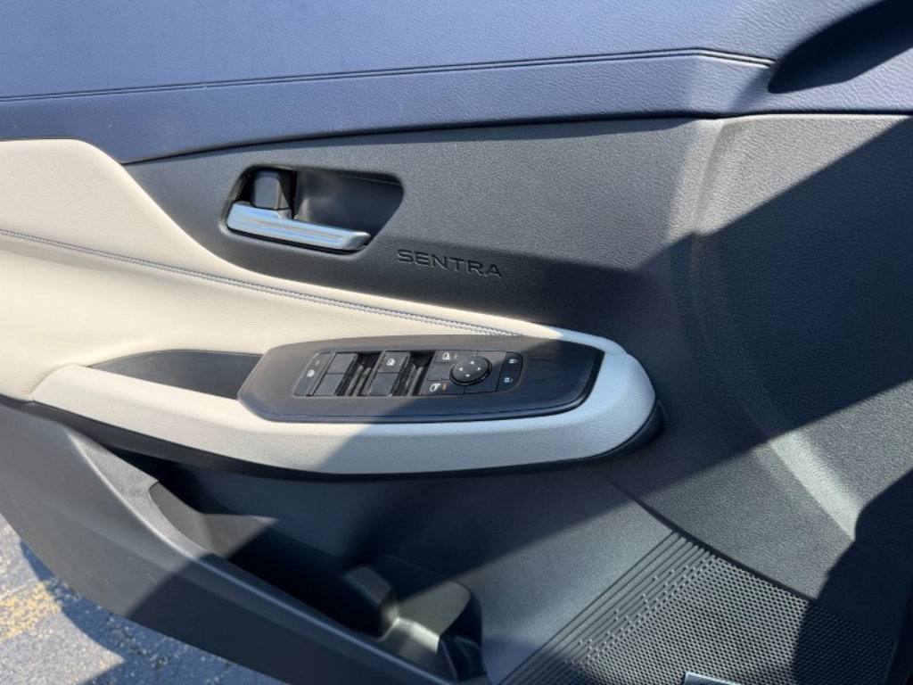 Used 2026 Nissan Sentra SL w/ Floor Mat Package FWD image 20
