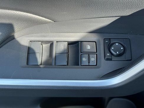 Certified 2025 Toyota RAV4 LE AWD/4WD image 21