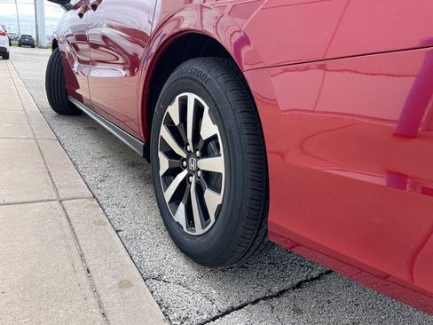 New 2026 Honda Odyssey EX-L image 19