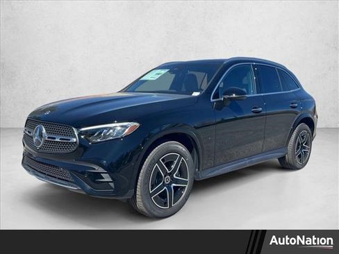 New 2026 Mercedes-Benz GLC 300 4MATIC image 1