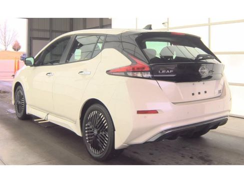 Used 2024 Nissan Leaf SV Plus FWD image 4