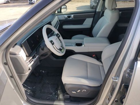 Used 2024 Hyundai Santa Fe SEL image 12