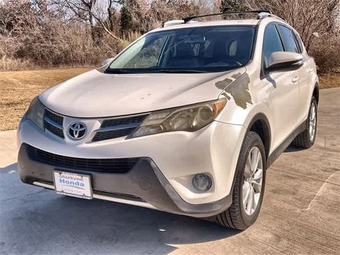 Used 2013 Toyota RAV4 Limited image 2