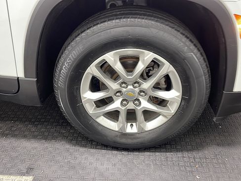 Used 2023 Chevrolet Traverse LS w/ Safety Package FWD image 23