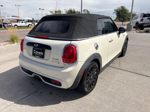 Used 2017 MINI Cooper S FWD image 10