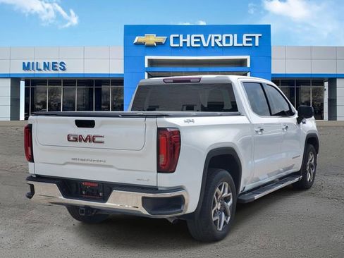 Certified 2023 GMC Sierra 1500 SLT w/ SLT Premium Package AWD/4WD image 5