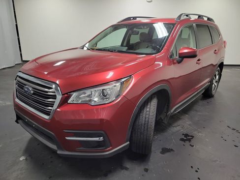 Used 2019 Subaru Ascent Premium image 5