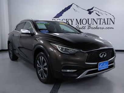 Used 2018 INFINITI QX30 Premium w/ Navigation Package