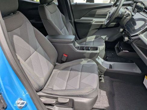 New 2027 Chevrolet Bolt LT FWD image 28