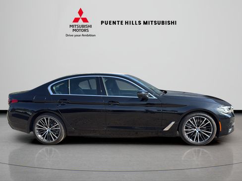 Used 2022 BMW 530i RWD image 4