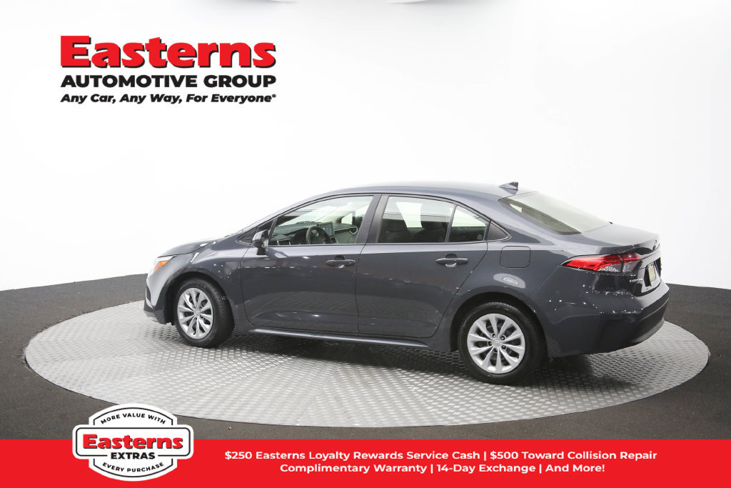 Used 2023 Toyota Corolla LE FWD image 61