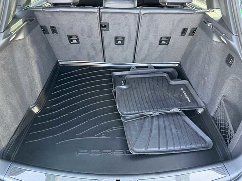 Used 2023 Porsche Macan GTS image 16