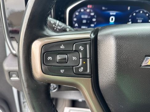 Used 2024 Chevrolet Silverado 3500 High Country w/ Technology Package image 16