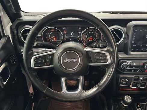 Used 2021 Jeep Wrangler Unlimited Sahara w/ Uconnect 4C Nav & Sound Group AWD/4WD image 17