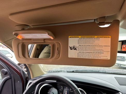 Used 2019 Toyota Sequoia Limited w/ Safety & Convenience Package image 27