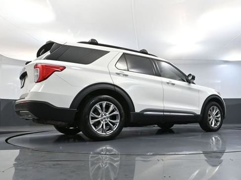 Used 2020 Ford Explorer XLT w/ Equipment Group 202A image 57