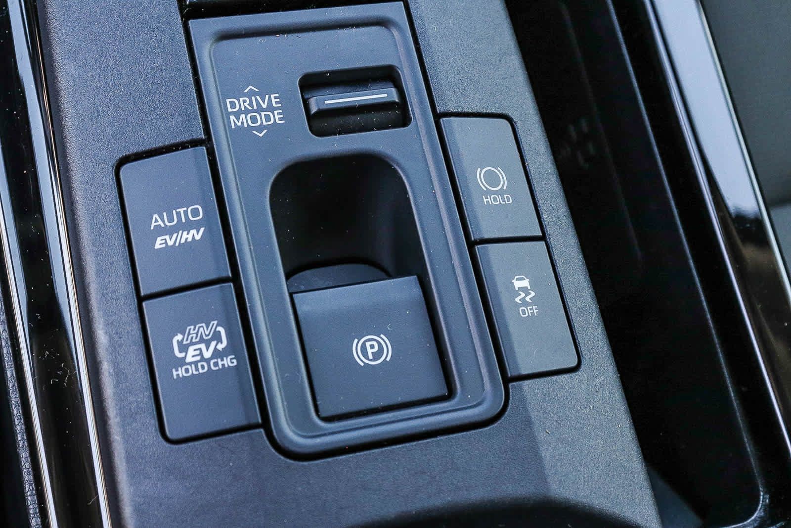 Used 2024 Toyota Prius Prime FWD image 33