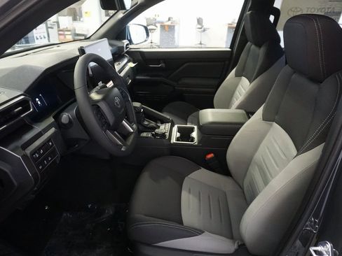 New 2025 Toyota Tacoma TRD Off-Road image 20