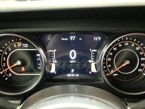 Used 2023 Jeep Wrangler Unlimited Sahara w/ Cold Weather Group AWD/4WD image 30