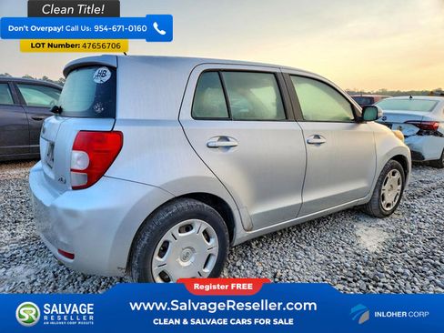 Used 2010 Scion xD image 4