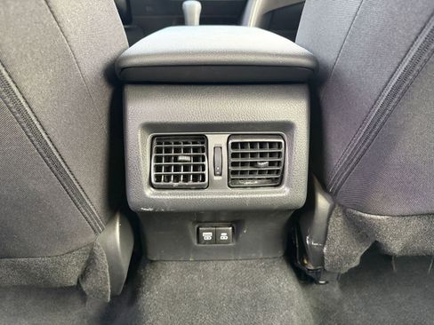 Used 2025 Toyota Camry LE image 23